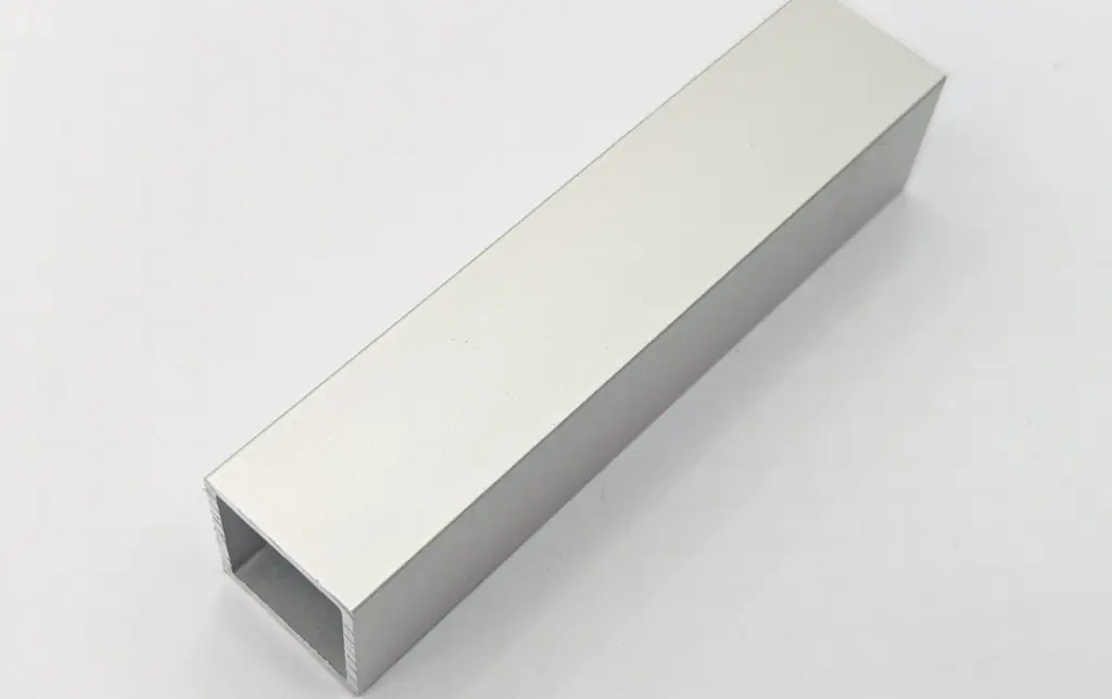 Alu-Profil eloxiert 20x20x1,5